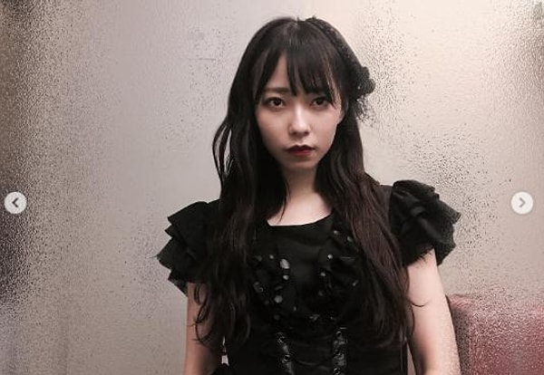 Исидзука Акари, участница музыкальной группы AKB48, разоблачила эту ложь.