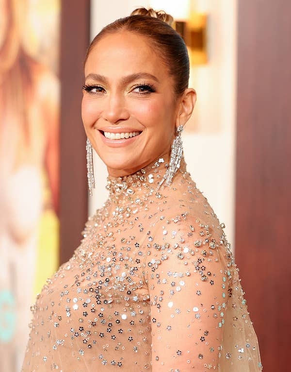 12. Дженнифер Лопес