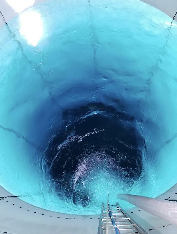 22. Вот как выглядит водонапорная башня изнутри