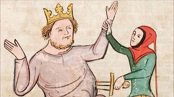 2. Королям не разрешалось ходить в туалет одним.