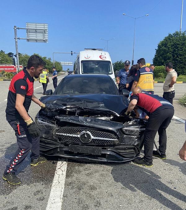 A Milli Takım kampı nedeniyle izinli olan Yılmaz'ın karıştığı trafik kazası kısa sürede sosyal medyanın da gündemine oturdu.