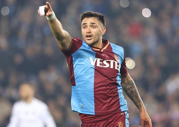 12. Olimpiakos, Maxi Gomez için Trabzonspor ile resmi temaslara başladı.