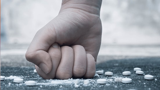 Türkiye'de Vahim Tablo Açıklandı: Uyuşturucu Kullanım Yaşı 8'e Kadar Düştü