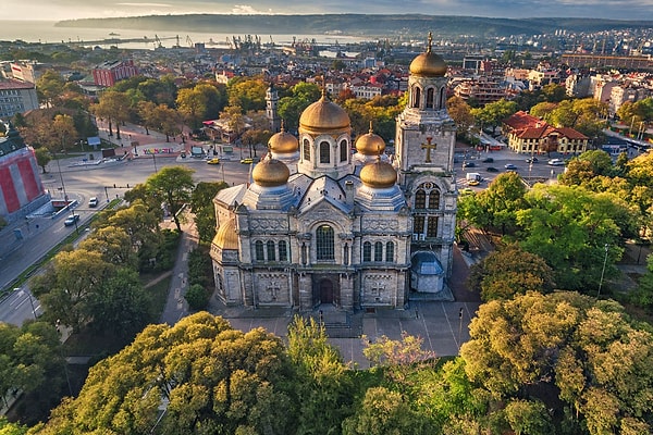 8. Столица Болгарии — ...