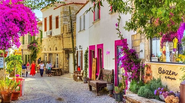 Charming Cobblestone Streets and Historic Neighborhoods: