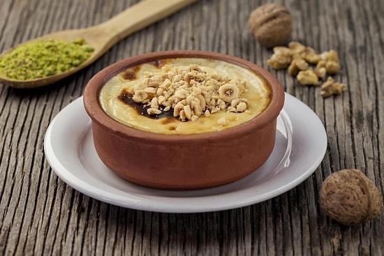 Sütlaç: The Creamy Delight of Turkish Rice Pudding