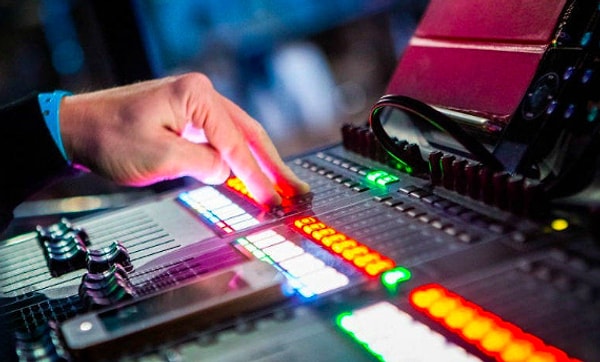 5. Что в музыке означает термин «модуляция»?