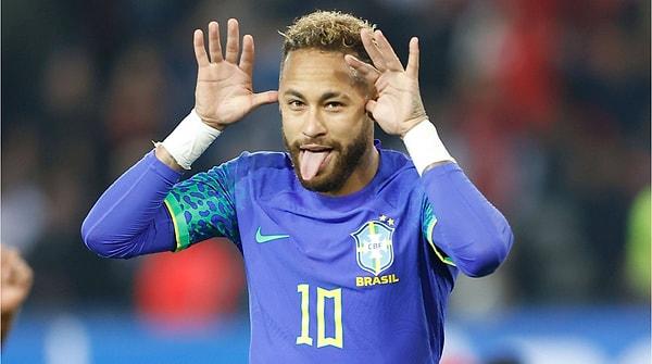 18. Al Hilal, Neymar'a 3 yıl için 600 milyon euro'luk teklif yaptı.