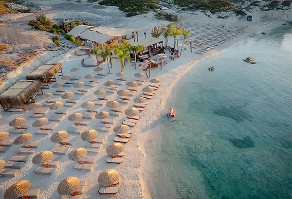 6. Sommer Klein Beach / Пляж «Соммер Кляйн»