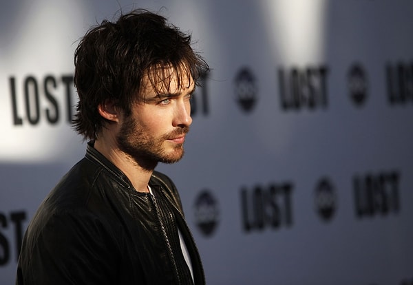 2. Выйдете замуж за Йэна Сомерхолдера или разведетесь с ним?