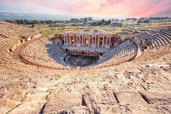 Hierapolis-Pamukkale (Denizl - 1988)
