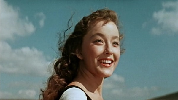 9. Какие парусные суда были привлечены для съемки фильма «А́лые паруса»?