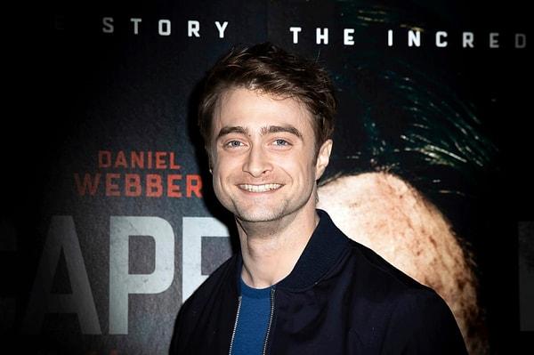 Harry Potter'ı kimin canlandıracağı hala büyük bir merak konusuyken Daniel Radcliffe "bayrağı devredeceğini" açıkladı!