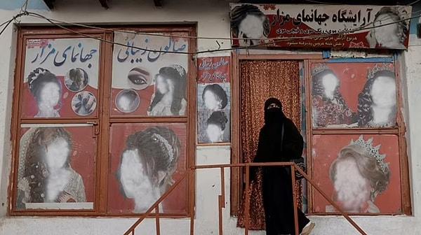 Taliban, Afganistan’da bugün yeni bir yasağa daha imza attı. Buna göre ülke genelinde kadın kuaförleri ve güzellik salonları artık olmayacak.
