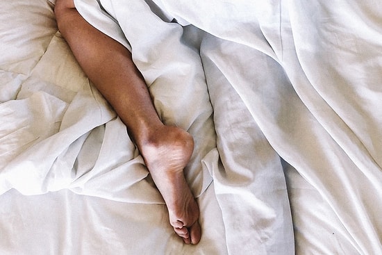 Новый обзор исследований за последние 30 лет показывает, что красное вино способно улучшить сексуальную жизнь