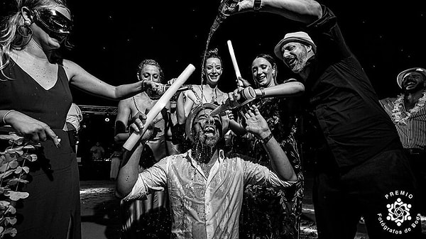 19. «Этот гость действительно хотел пить!», фото Карлоса Стразулло