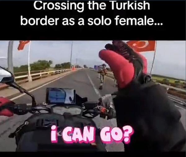 İngiliz bir kadın tek başına motosikletiyle Türkiye sınırına geliyor. Bu anları da kaskındaki kamera kaydediyor.