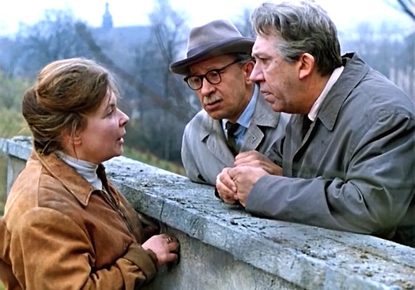 5. Почему провалился план по похищению картины Рембрандта в фильме «Старики-разбойники»?