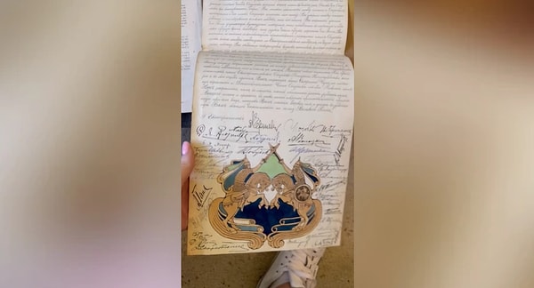 Николай II назначил Александра губернатором Олонецкой губернии, но из-за революции 1917 года тот так и не вступил в должность