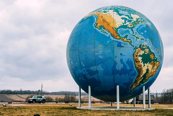 1. Эритрея это страна в ...