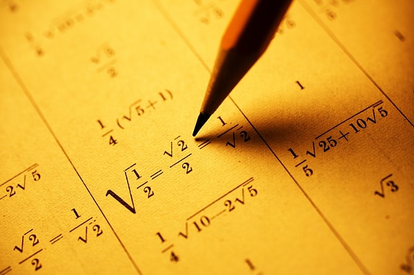 4. Чему равен квадратный корень из 441?