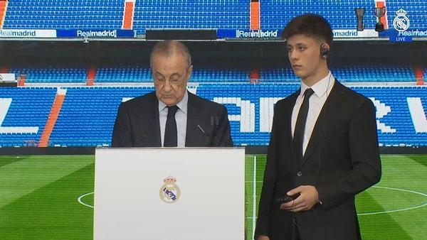 Real Madrid Kulübü Başkanı Florentino Perez: "Arda Güler'i Real Madrid'in yeni oyuncusu olarak aramızda görmekten dolayı çok mutluyuz. Arda yeteneklerin herkesi etkiledi. Real Madrid'i seçtiğin için teşekkür ederiz."