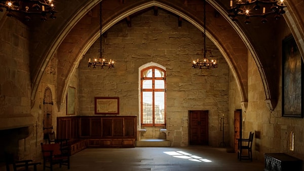 Средневековый замок!