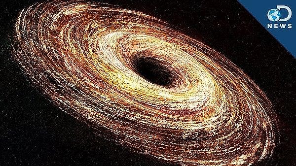 Dolayısıyla, JWST ortaya çıktığında, CEERS 1019 - bu çağdaki Hubble galaksilerinin en parlağı bariz bir hedefti.