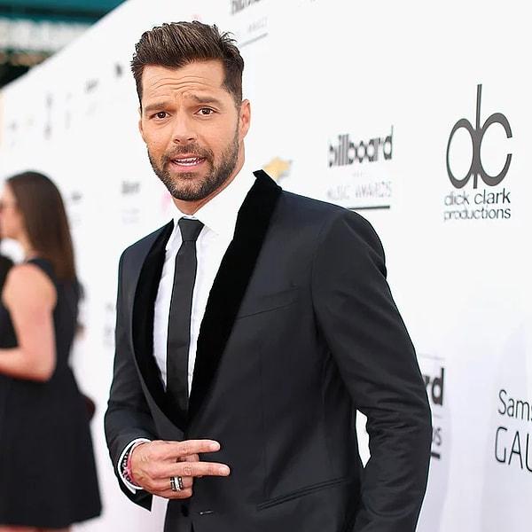 8. Ünlü şarkıcı Ricky Martin ve kocası Jwan Yosef, altı yıllık evliliklerini bitirmeye ve boşanmaya karar verdiklerini açıkladılar!