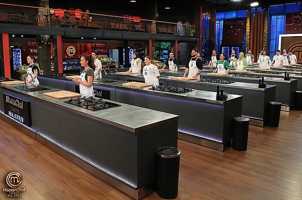 Haftalar süren eleme yarışından sonra MasterChef All Star'ın 20 kişilik ana kadrosu belli oldu.