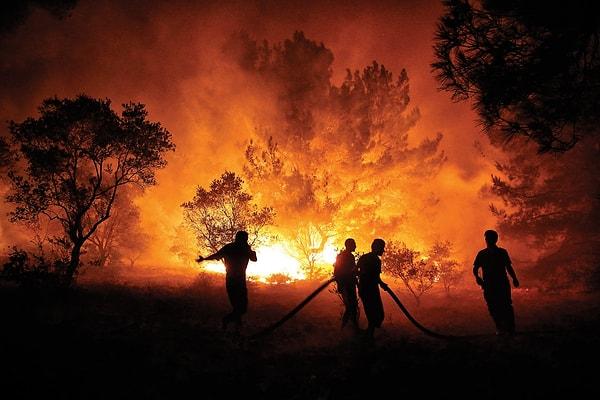 Türkiye'de maalesef ki her on orman yangınından dokuzu insanlar yüzünden çıkıyor.