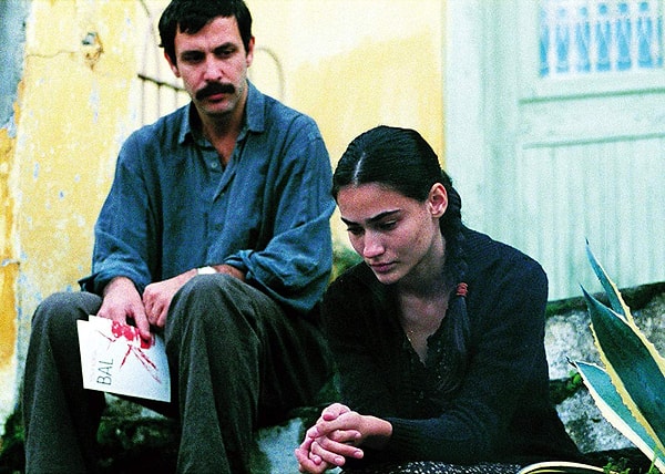 Soulful Performances: The Compelling Chemistry of Nejat İşler and Saadet Işıl Aksoy