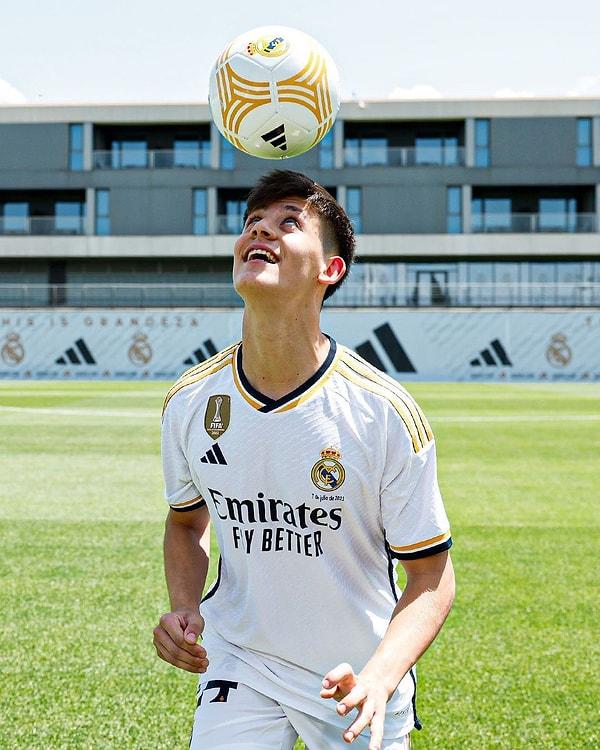 Ülkemizi Real Madrid'de temsil edecek Arda Güler'e destek vermek için milyonlarca yöntem var fakat bu onlardan birisi değil.