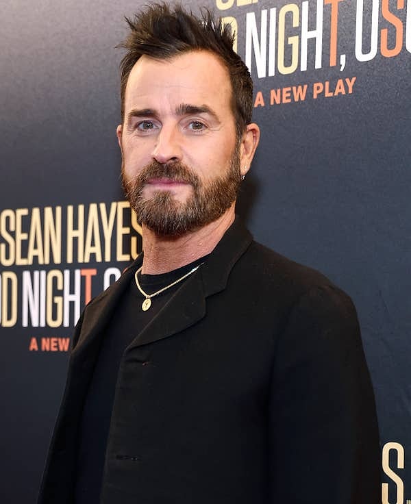 Моника Белуччи в роли жены Битлджуса, Уиллем Дефо в роли полицейского, Кэтрин О'Хара в роли Делии Дитц и еще к касту присоединился Джастин Теру — хотя пока не ясно, кого Джастин будет играть