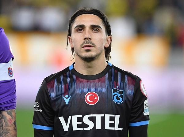 Trabzonspor'un sezon öncesi çalışmalarında TRT Spor'un sorularını yanıtlayan Abdülkadir Ömür, Manchester City'den gelen teklifin ardından yaşadıklarını anlattı.