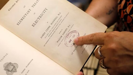 119 Yıl Sonra Ait Olduğu Yerde: Ödünç Alınan Kitap Geri Alındı