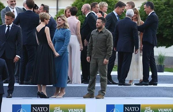 NATO zirvesine katılarak birliğe üyelik yolunda adım atmak isteyen Zelenskiy aradığını bulamamış ve NATO'nun Ukrayna’ya, ittifaka katılım için bir takvim vermemesini "absürt" (saçma) diye nitelendirmişti.