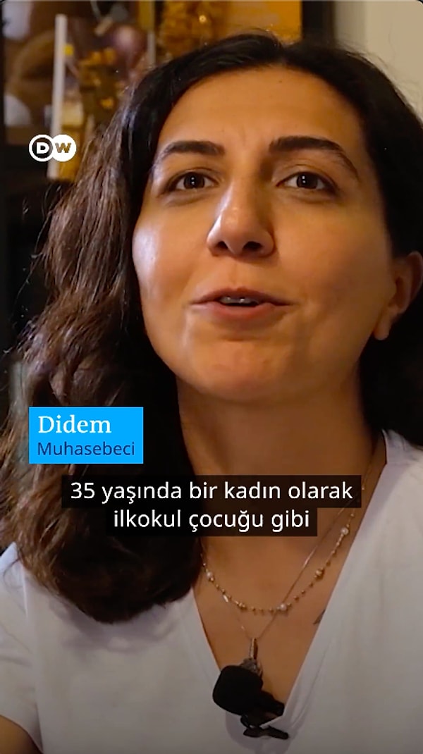 35 yaşında Türkiye'de muhasebecilik yapan bir kadın ile röportaj yapan yayın platformu, mevcut ekonomik koşullarda hayatını nasıl idame ettirdiğini sordu.