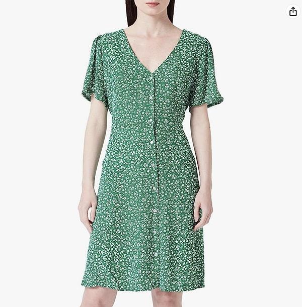 2. Only düğme detaylı yeşil elbise.