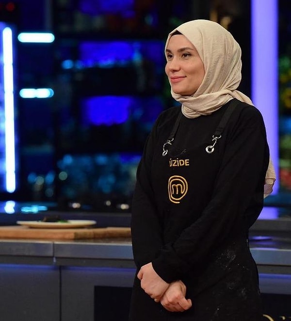 MasterChef All Star'ın ilk elenen ismi de lüks yaşantısıyla dikkat çeken ve sık sık evleriyle gündem olan Güzide Mertcan oldu.