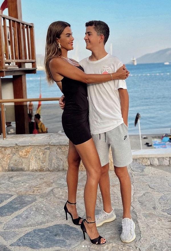 Dün oldukça büyüyen oğlu Demir ile fotoğrafını Instagram hesabından paylaşan Özlem Yıldız, sosyal medya zorbalığına maruz kaldı. Üstelik de oğlu Demir ile ilgili...