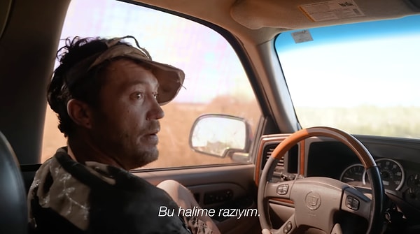 Videodaki evsiz adamın kamyonetinin Türkiye'deki ikinci el satış fiyatı gündem oldu.