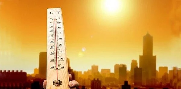 Meteoroloji Genel Müdürlüğü 11.00 ile 16.00 arasında dışarı çıkılmaması yönünde uyarı üstüne uyarı yaptı.