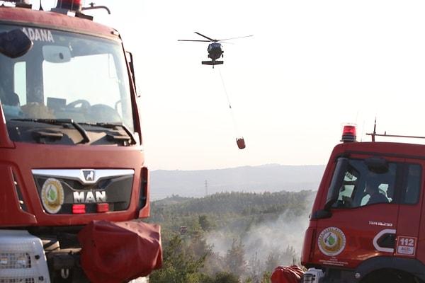 Adana'daki yangından ekiplerin söndürme çalışmalarının görüntüleri 📸