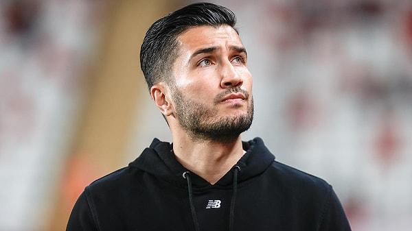 Almanya'nın önde gelen gazetesi BILD, sürpriz kararın ardından takımın Terzic'in yardımcılığını yapan Nuri Şahin'e emanet edildiğini ifade etti.