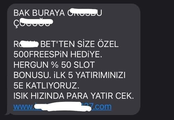 Agresif bir yöntemle siteye üye toplamaya çalışan site neredeyse birçok insanı sinirlendirmeyi başardı.