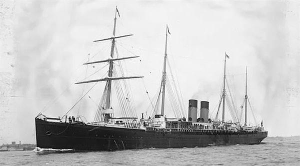 1920 yılından sonra tam dört defa Atlas Okyanusu'nu aşan Gülcemal, Özgürlük Anıtı'nın gölgesinde yer alan Ellis Adası'na demir atarak New York limanına ulaşmıştı.
