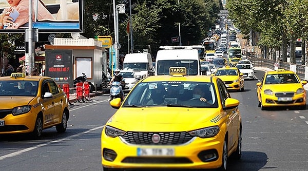 Tam da İstanbul'da toplu ulaşıma ne zaman zam geleceği tartışılırken, sosyal medyada yeni bir haber yayıldı.