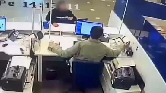 Vize İşlem Ücreti Adı Altında 100 Milyon Lira Haksız Kazanç Sağlayan 76 Şüpheli Gözaltına Alındı