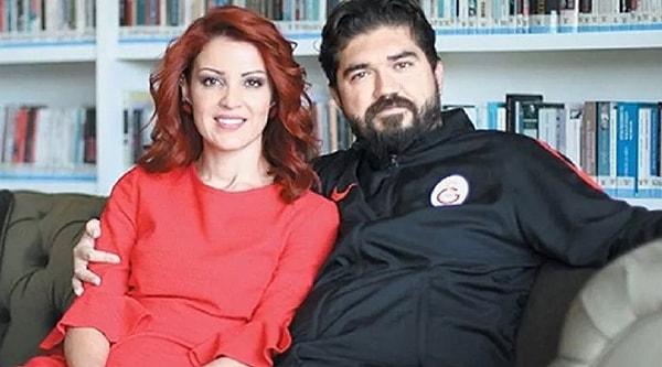 Yaptıkları yorumlar ile sık sık gündeme gelen gazeteci Nagehan Alçı ve eşi Rasim Ozan Kütahyalı’nın boşanacağı iddia edildi.